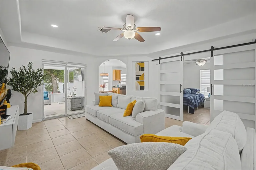 7222 N Amos Avenue Tampa FL 33614