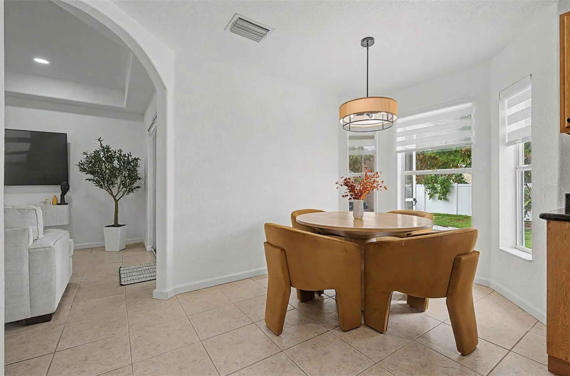7222 N Amos Avenue Tampa FL 33614