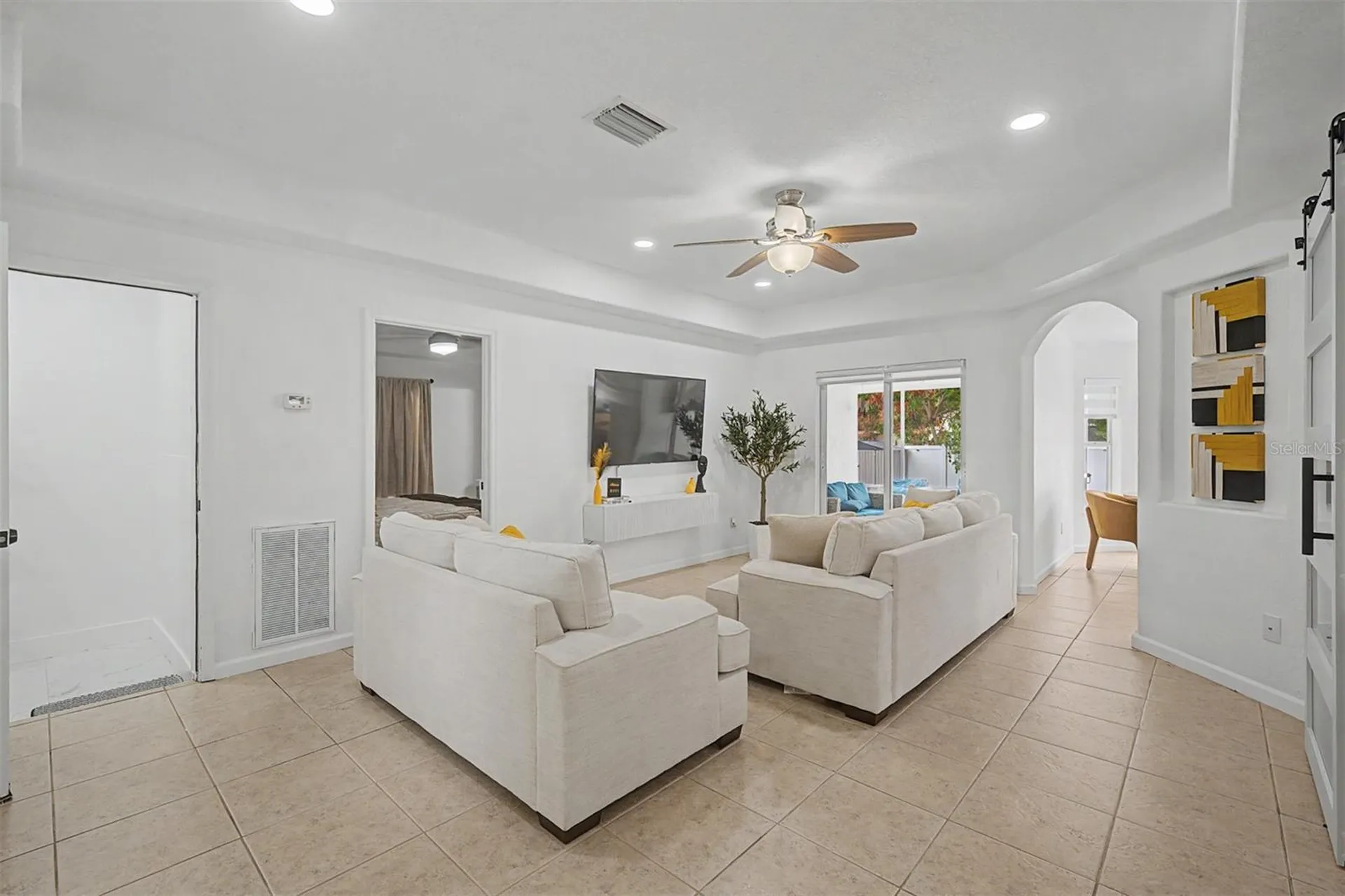 7222 N Amos Avenue Tampa FL 33614