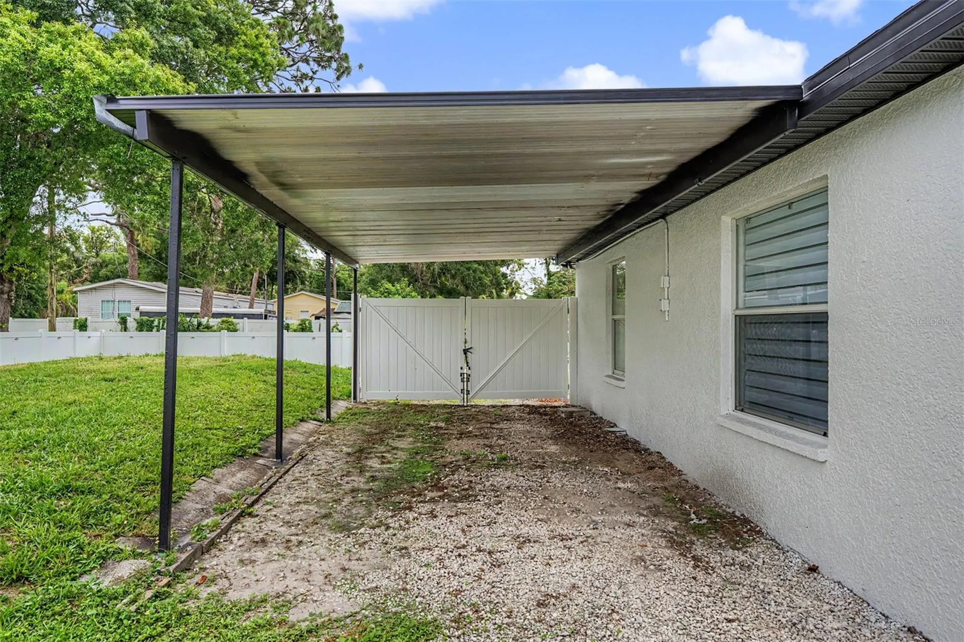7222 N Amos Avenue Tampa FL 33614