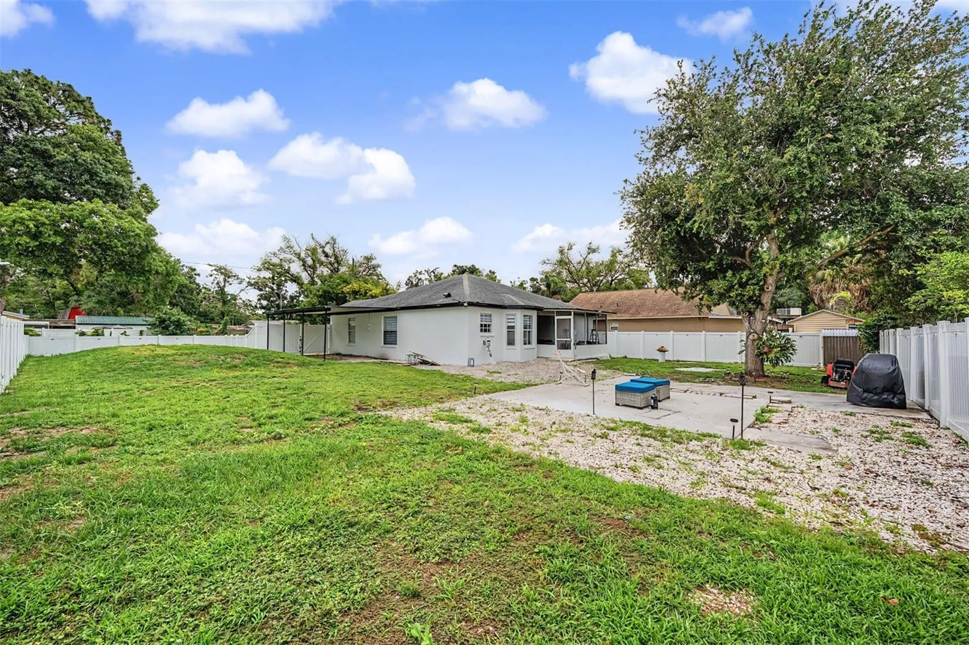 7222 N Amos Avenue Tampa FL 33614