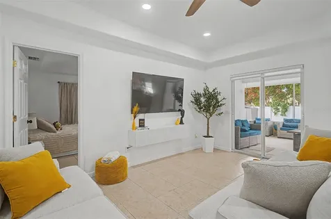 7222 N Amos Avenue Tampa FL 33614