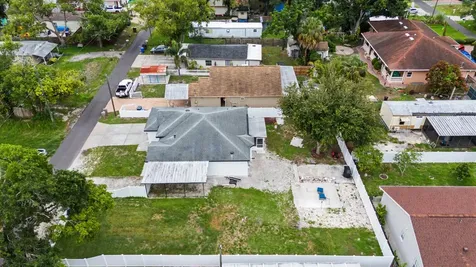 7222 N Amos Avenue Tampa FL 33614