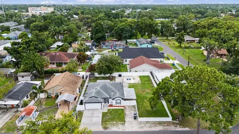7222 N Amos Avenue Tampa FL 33614