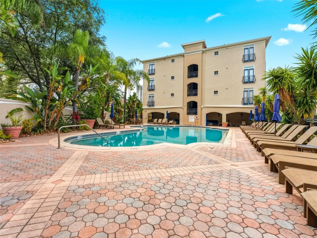 501 Knights Run Avenue Tampa FL 33602