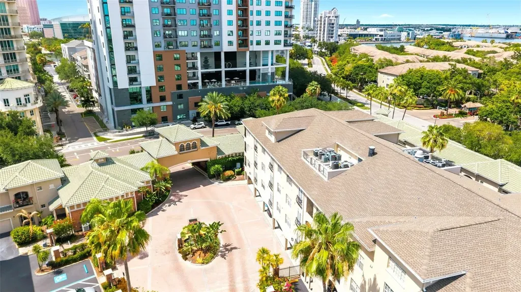 501 Knights Run Avenue Tampa FL 33602