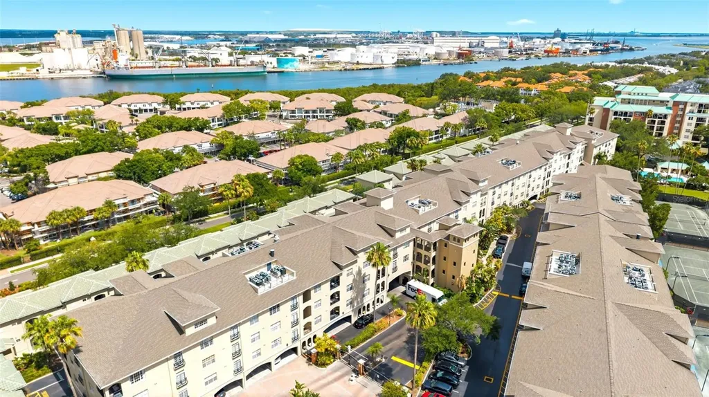 501 Knights Run Avenue Tampa FL 33602