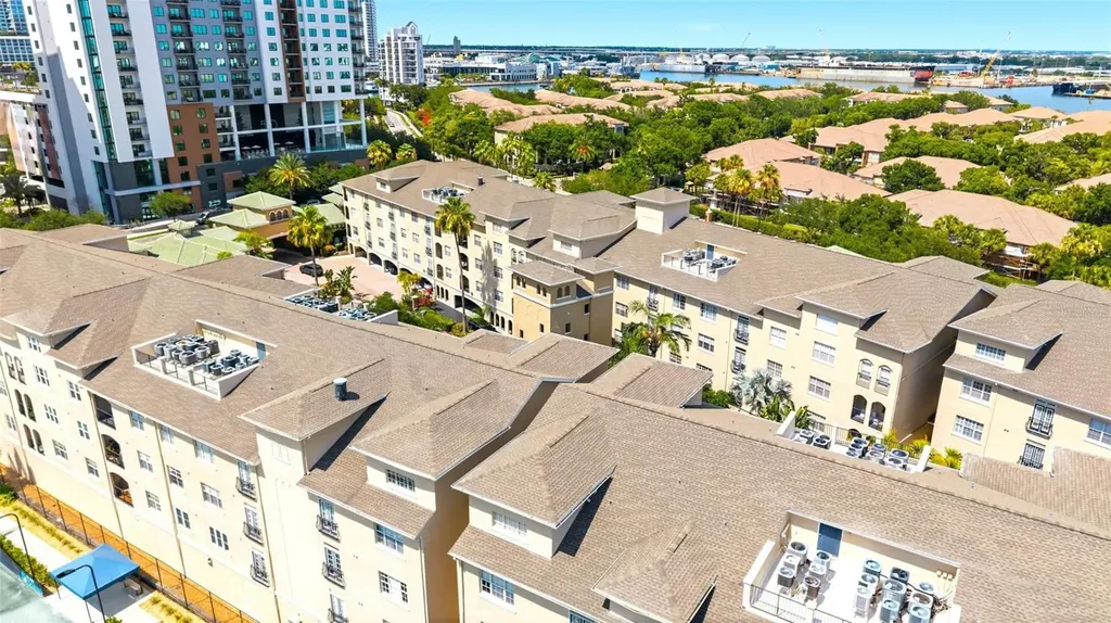 501 Knights Run Avenue Tampa FL 33602