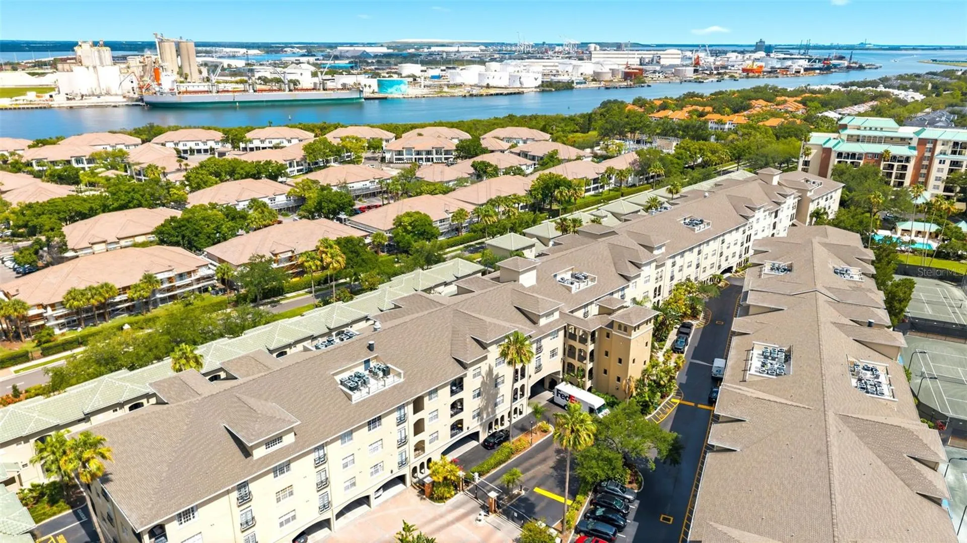 501 Knights Run Avenue Tampa FL 33602