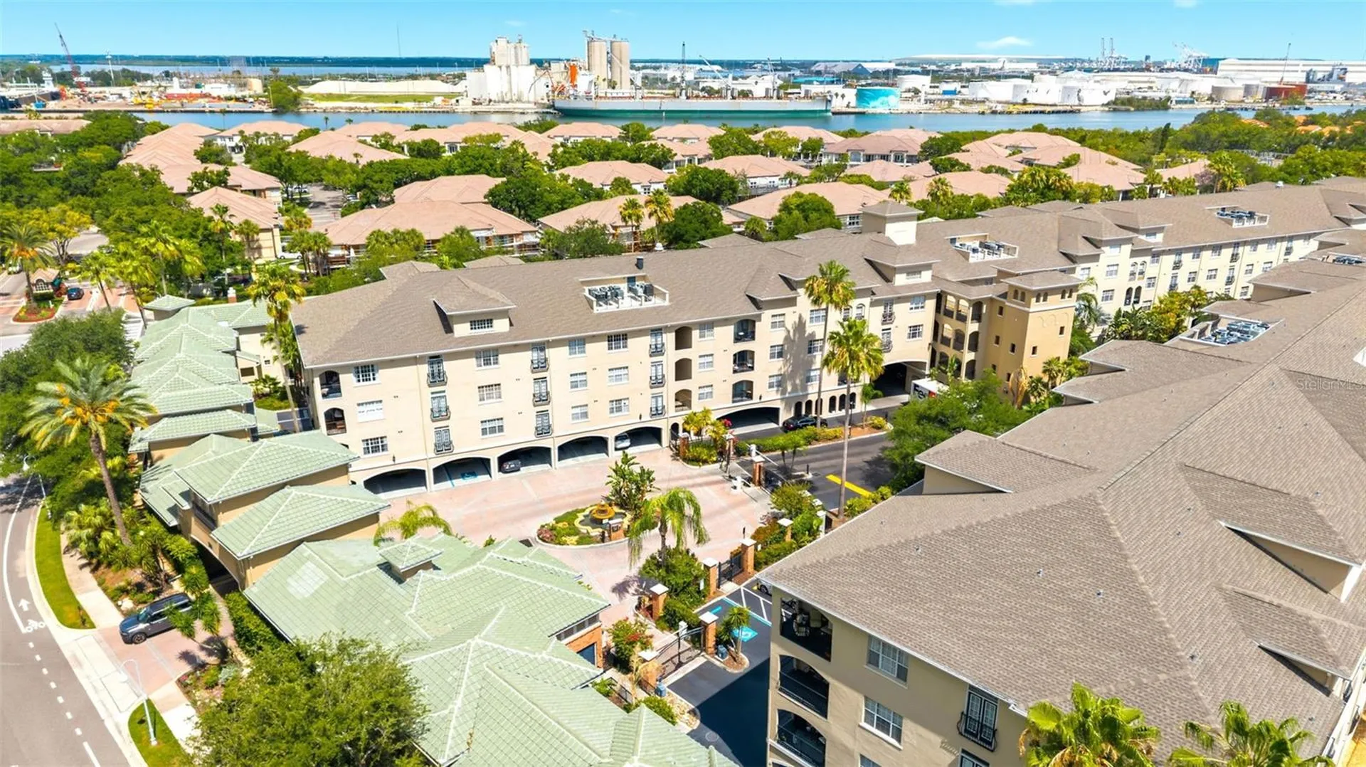 501 Knights Run Avenue Tampa FL 33602