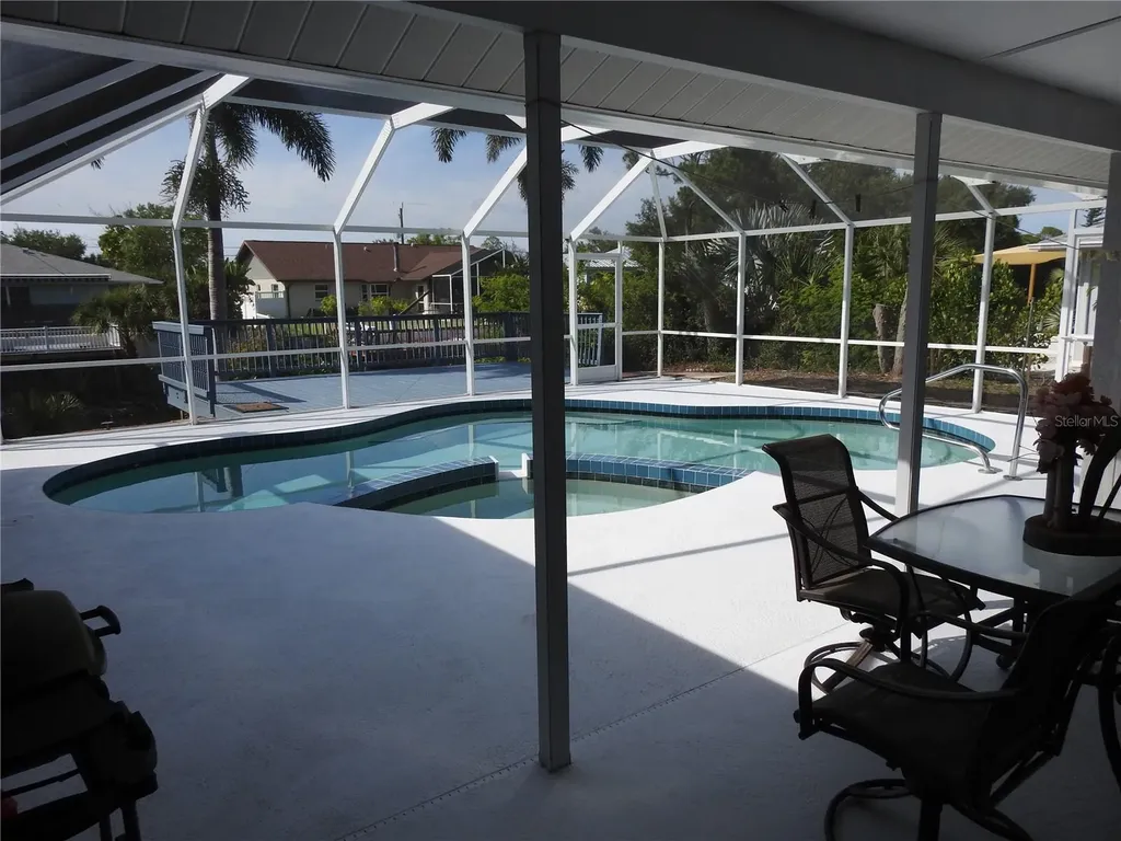 2132 Pennsylvania Avenue Englewood FL 34224