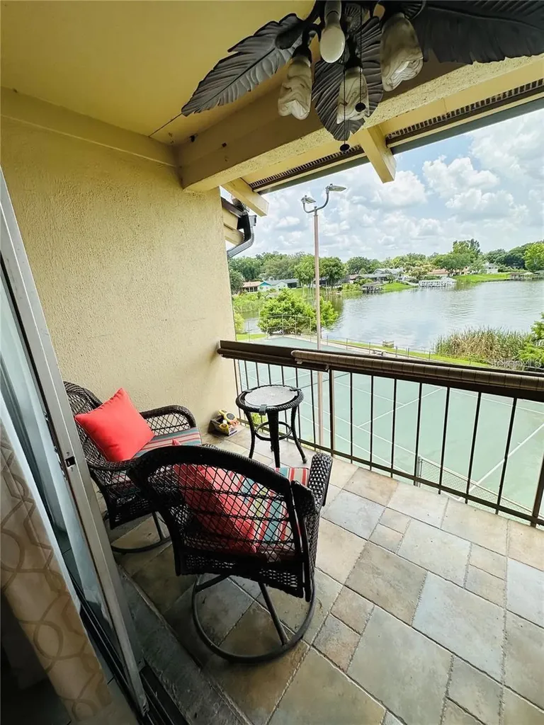 614 Orange Drive Altamonte Springs FL 32701