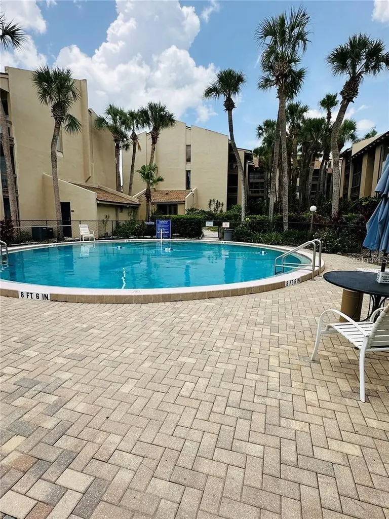 614 Orange Drive Altamonte Springs FL 32701
