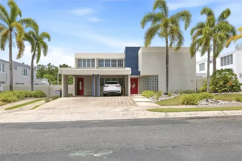 29 Calle 1 Urb. San Rafael Estates Trujillo Alto PR 00976