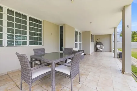 29 Calle 1 Urb. San Rafael Estates Trujillo Alto PR 00976