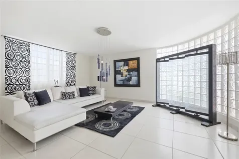 29 Calle 1 Urb. San Rafael Estates Trujillo Alto PR 00976