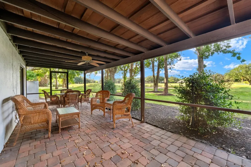 6325 Parson Brown Drive Orlando FL 32819