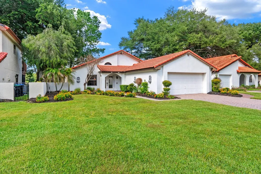 6325 Parson Brown Drive Orlando FL 32819