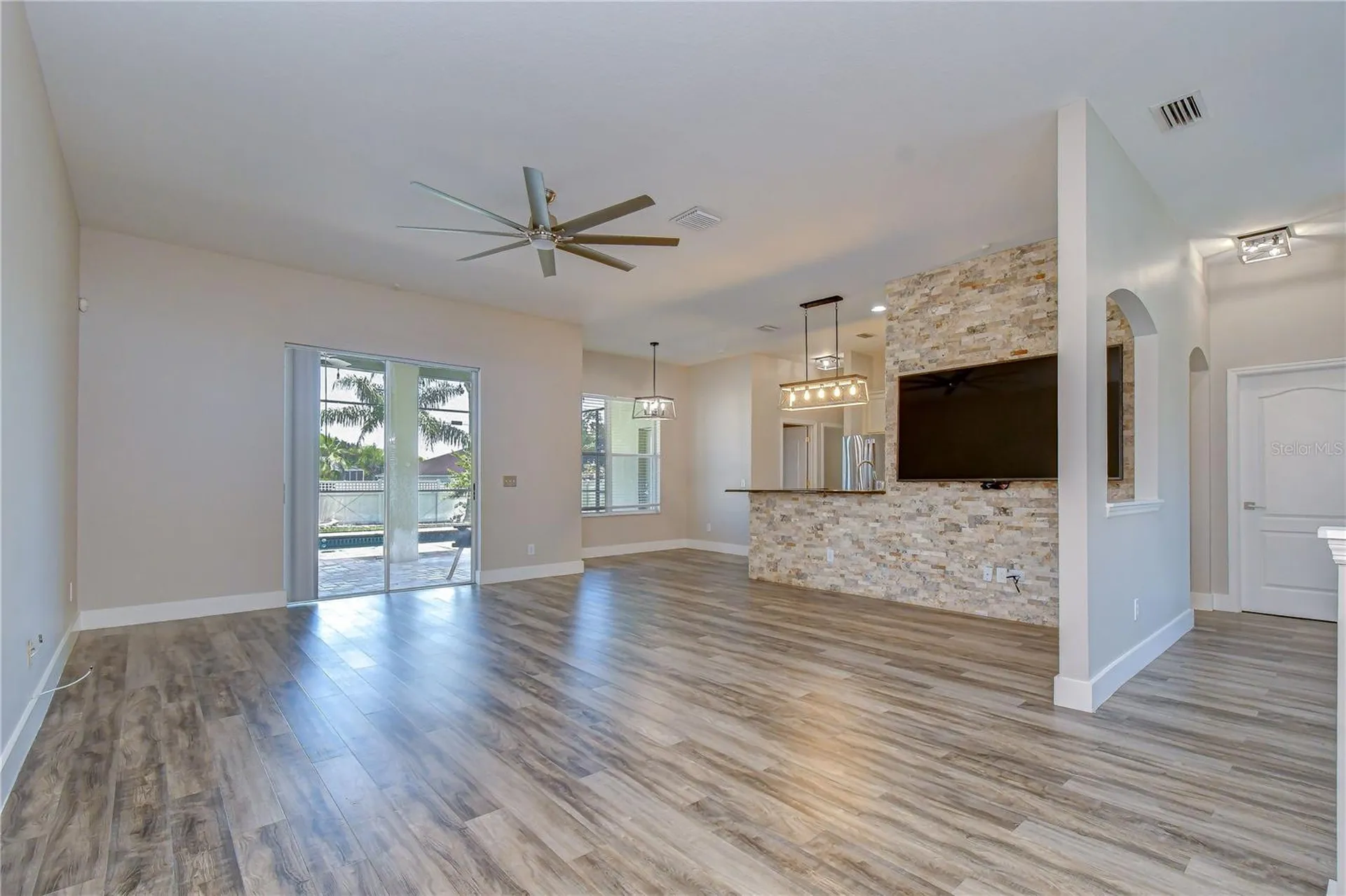 2804 Abbey Grove Drive Valrico FL 33594