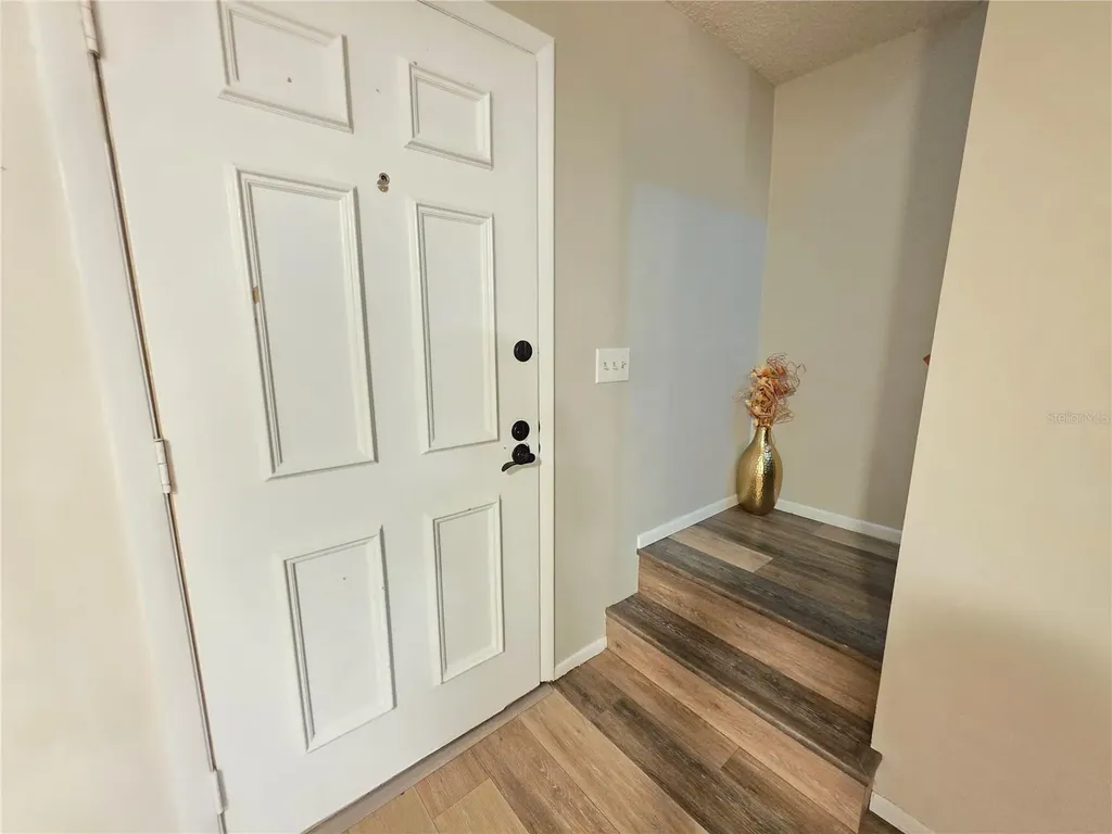 2935 Lichen Lane Clearwater FL 33760