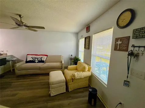 204 Gladiola Court Kissimmee FL 34759
