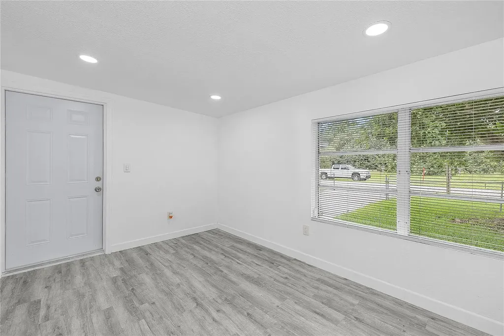 57 Cabana Avenue North Fort Myers FL 33903