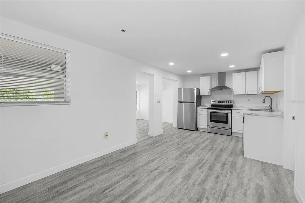57 Cabana Avenue North Fort Myers FL 33903