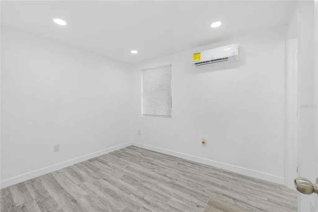 57 Cabana Avenue North Fort Myers FL 33903