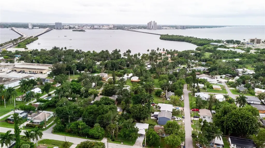 57 Cabana Avenue North Fort Myers FL 33903