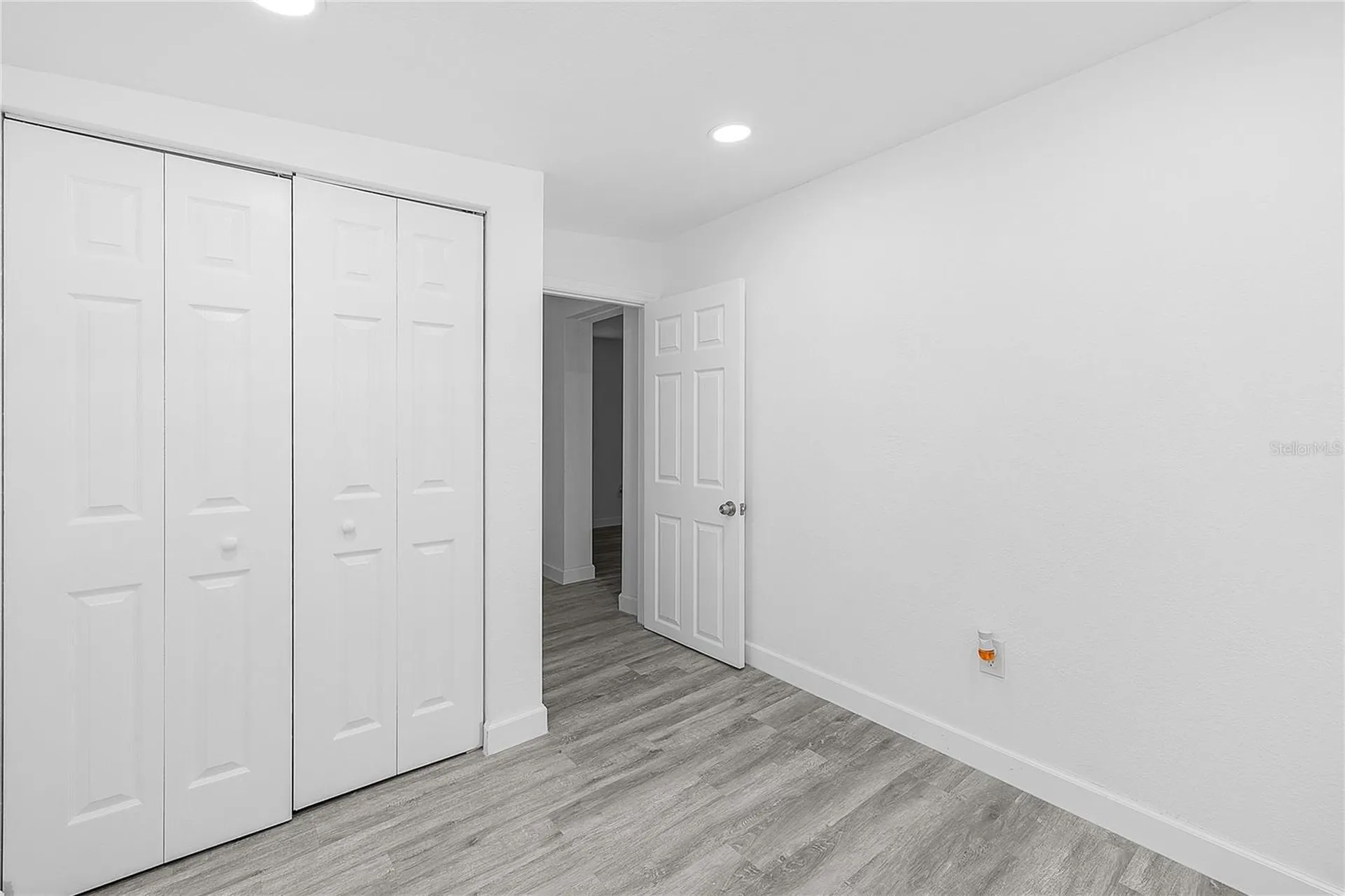 57 Cabana Avenue North Fort Myers FL 33903