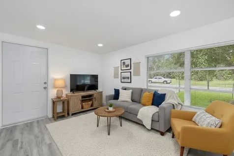 57 Cabana Avenue North Fort Myers FL 33903