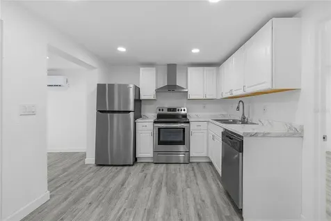 57 Cabana Avenue North Fort Myers FL 33903