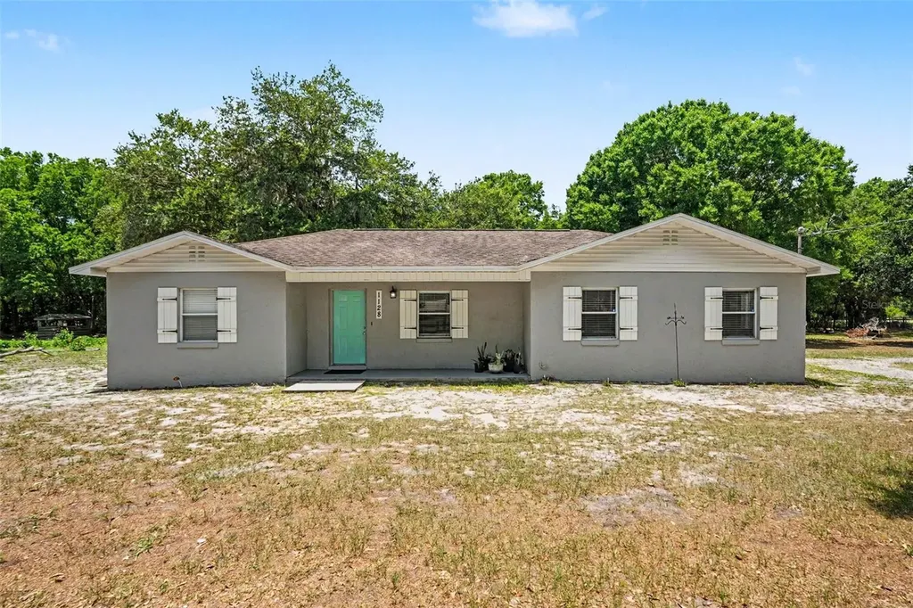 1128 Cowart Road Plant City FL 33567