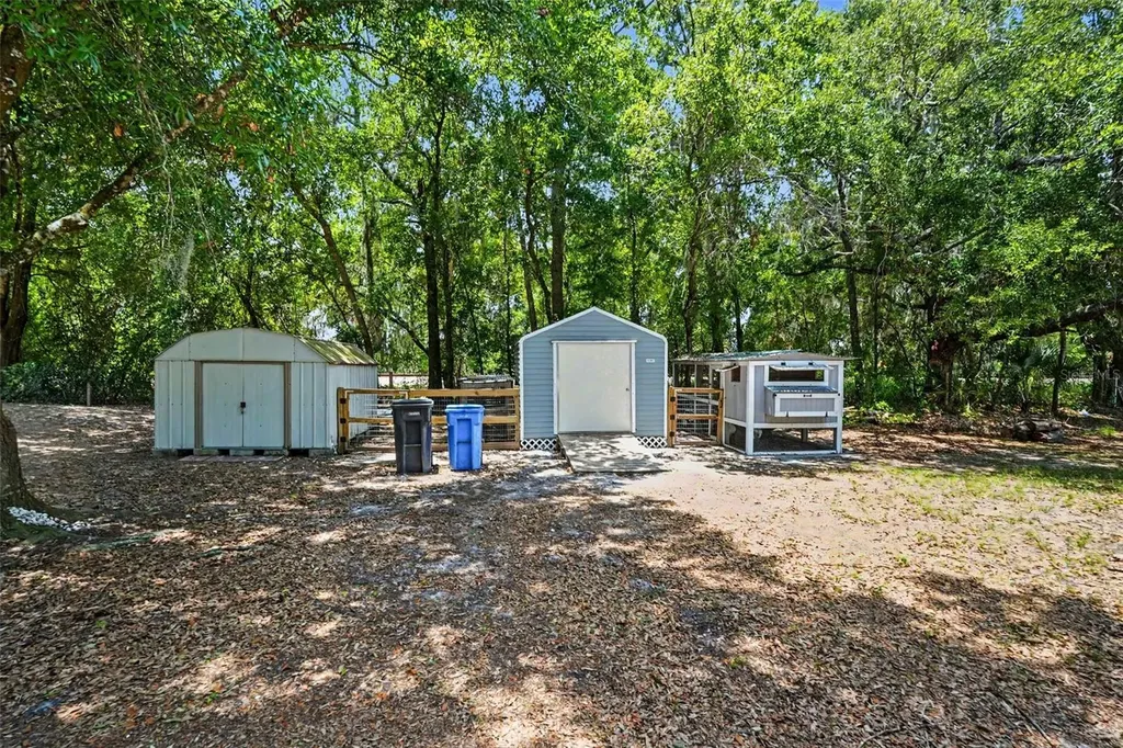 1128 Cowart Road Plant City FL 33567