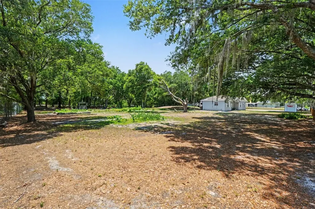 1128 Cowart Road Plant City FL 33567