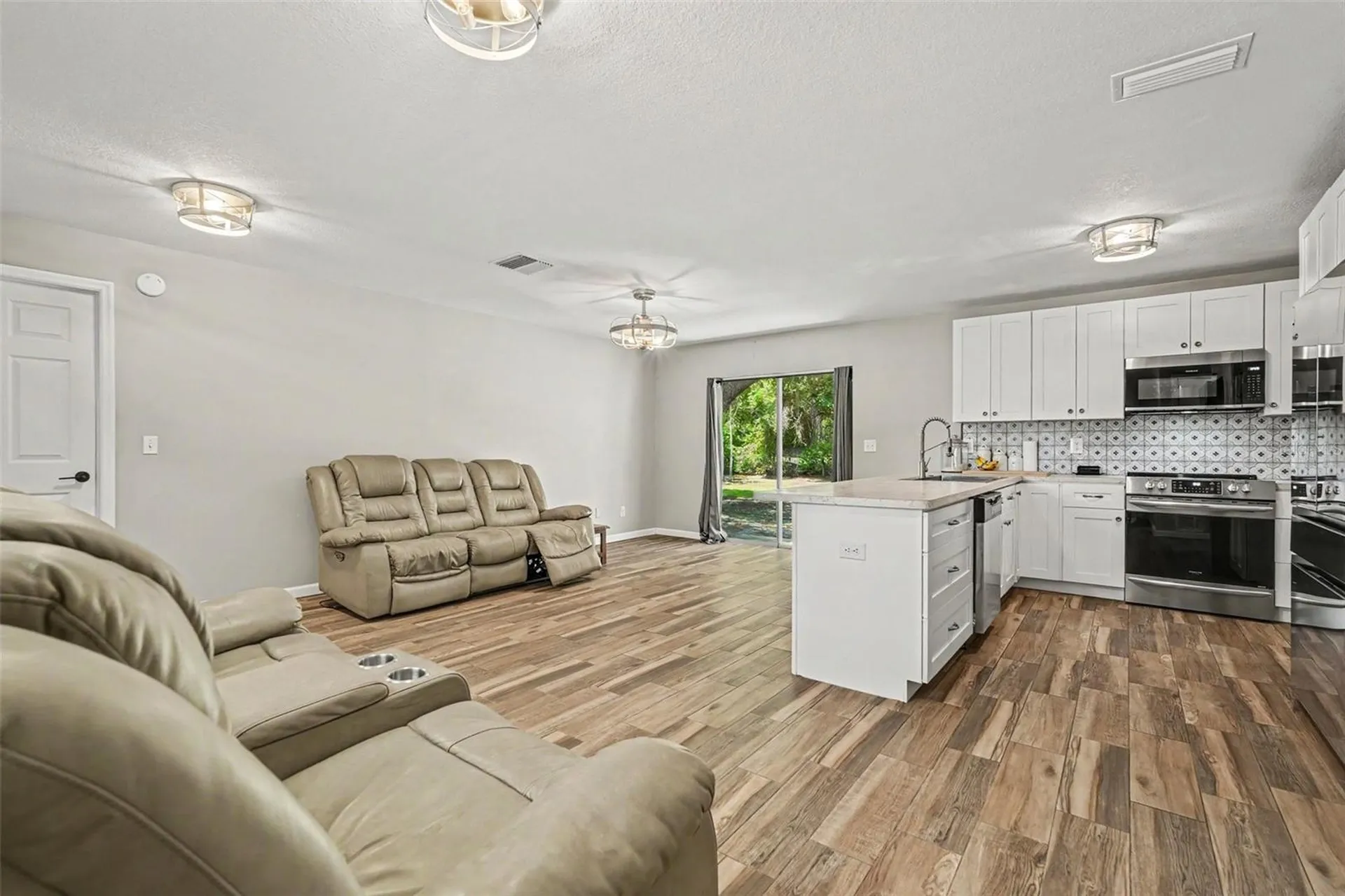 1128 Cowart Road Plant City FL 33567