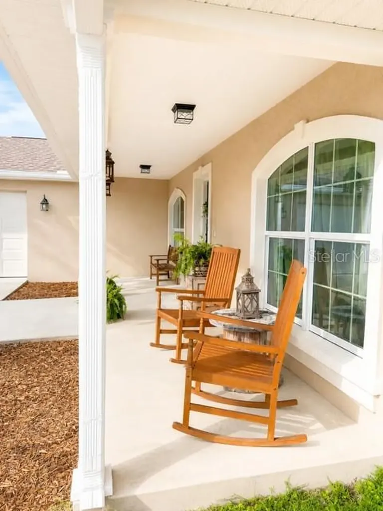 11472 Pine Warbler Avenue Brooksville FL 34614