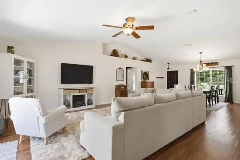11472 Pine Warbler Avenue Brooksville FL 34614