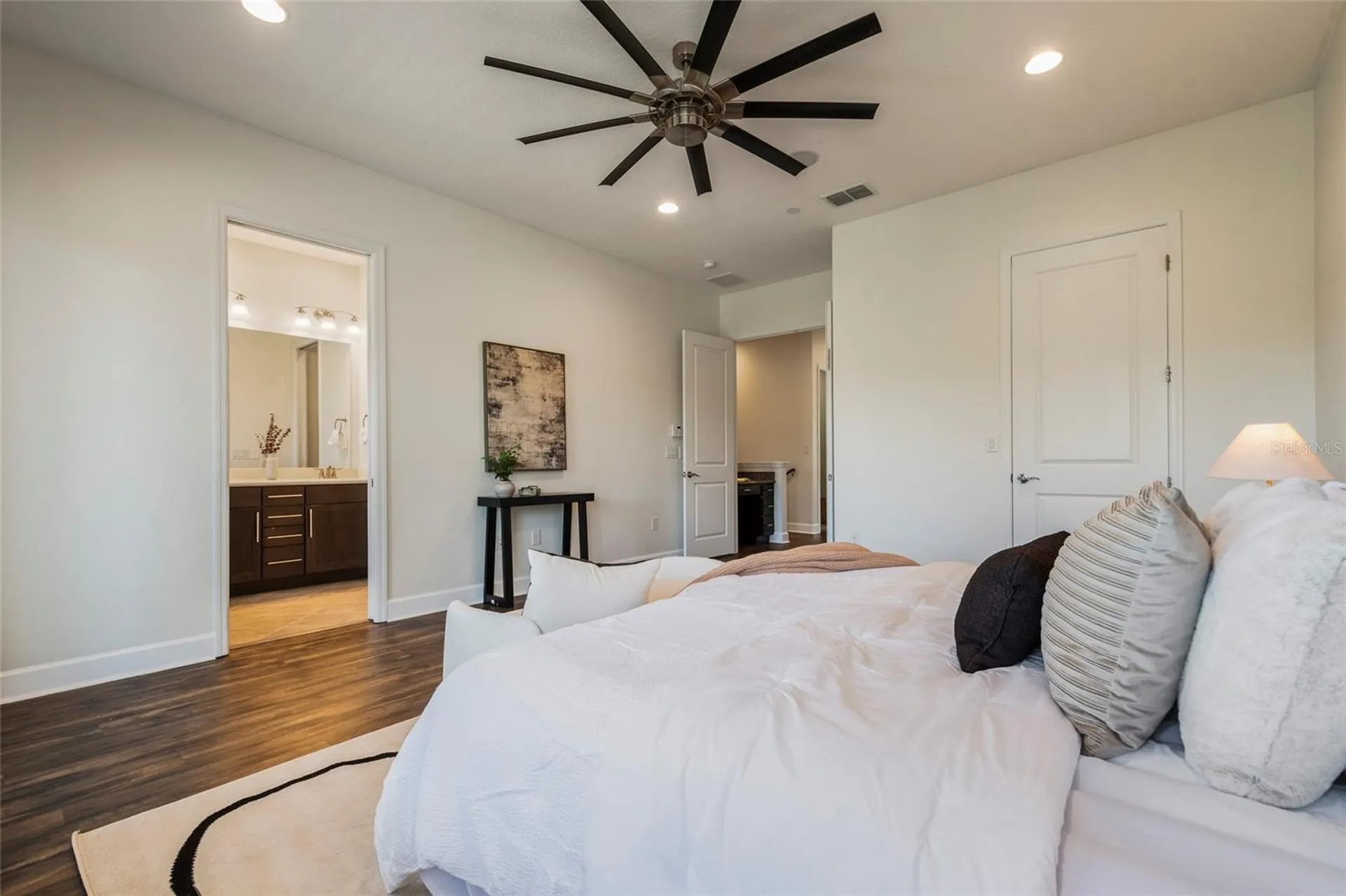 9037 Laureate Boulevard Orlando FL 32827