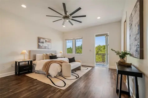 9037 Laureate Boulevard Orlando FL 32827