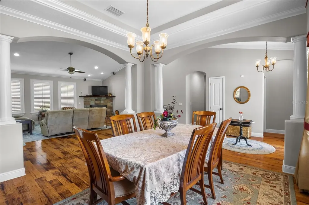615 N Oak Avenue Fort Meade FL 33841