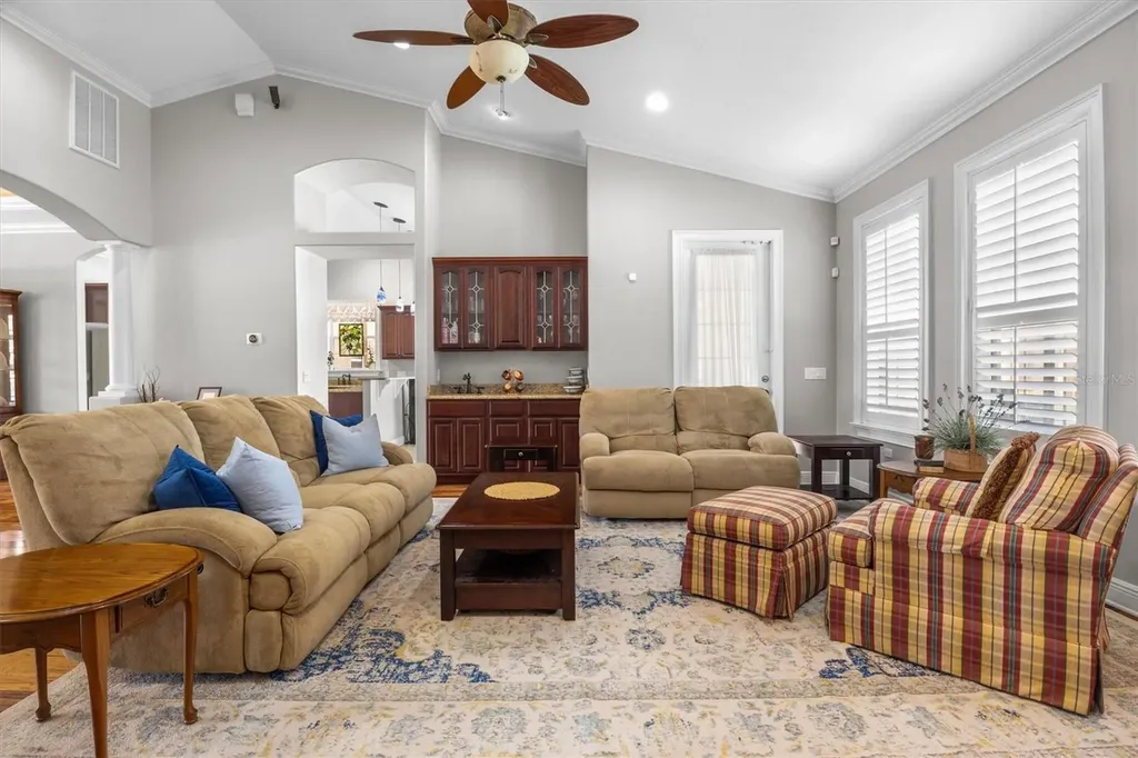 615 N Oak Avenue Fort Meade FL 33841
