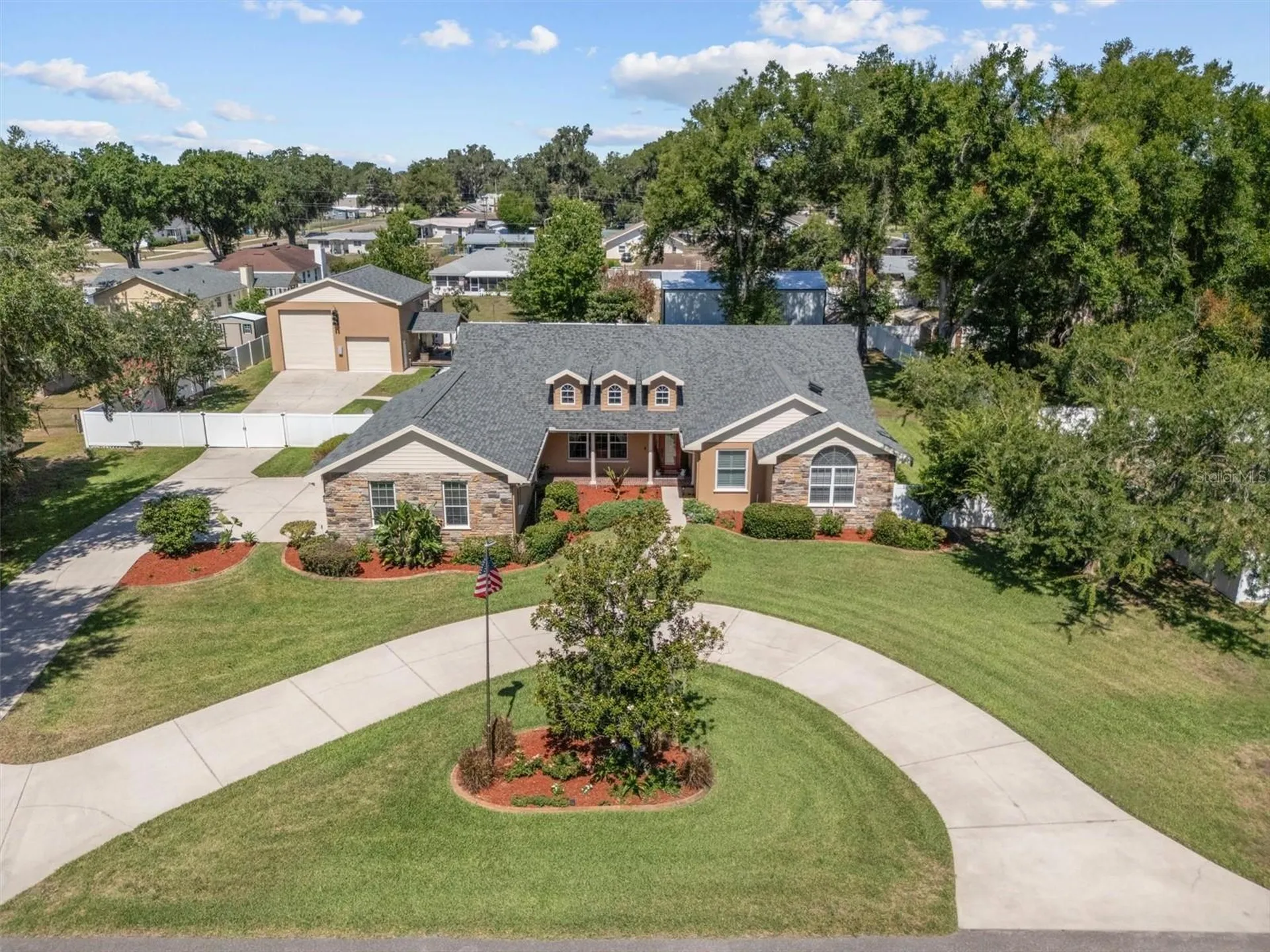 615 N Oak Avenue Fort Meade FL 33841