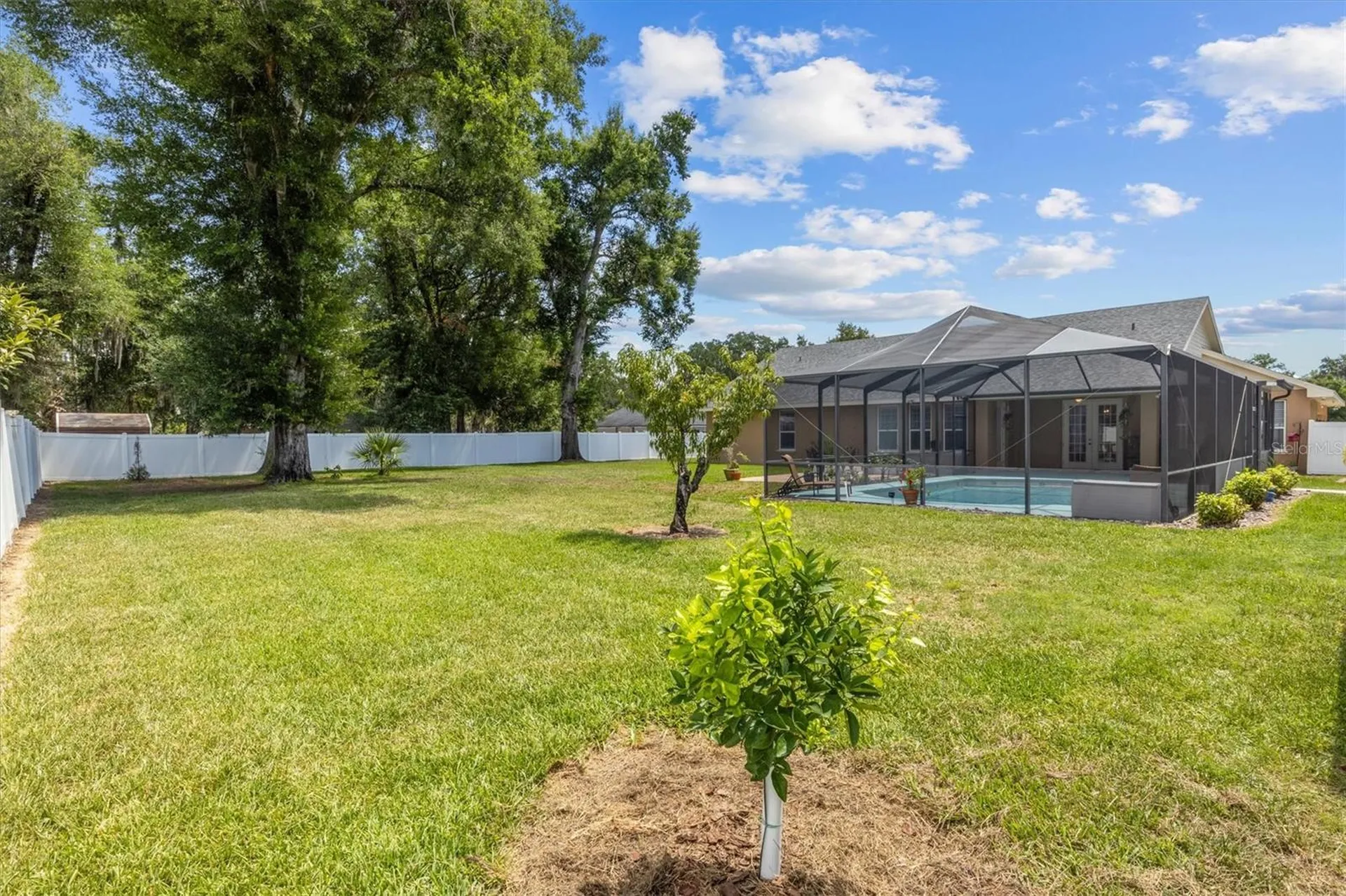 615 N Oak Avenue Fort Meade FL 33841