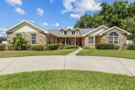 615 N Oak Avenue Fort Meade FL 33841