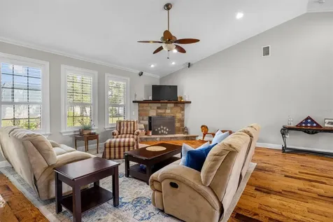 615 N Oak Avenue Fort Meade FL 33841
