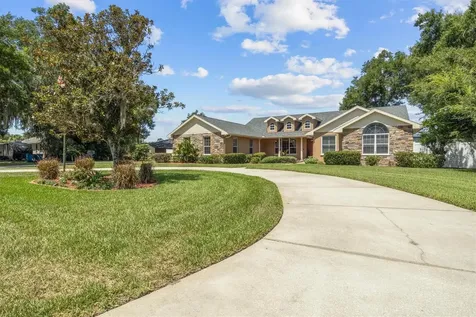 615 N Oak Avenue Fort Meade FL 33841