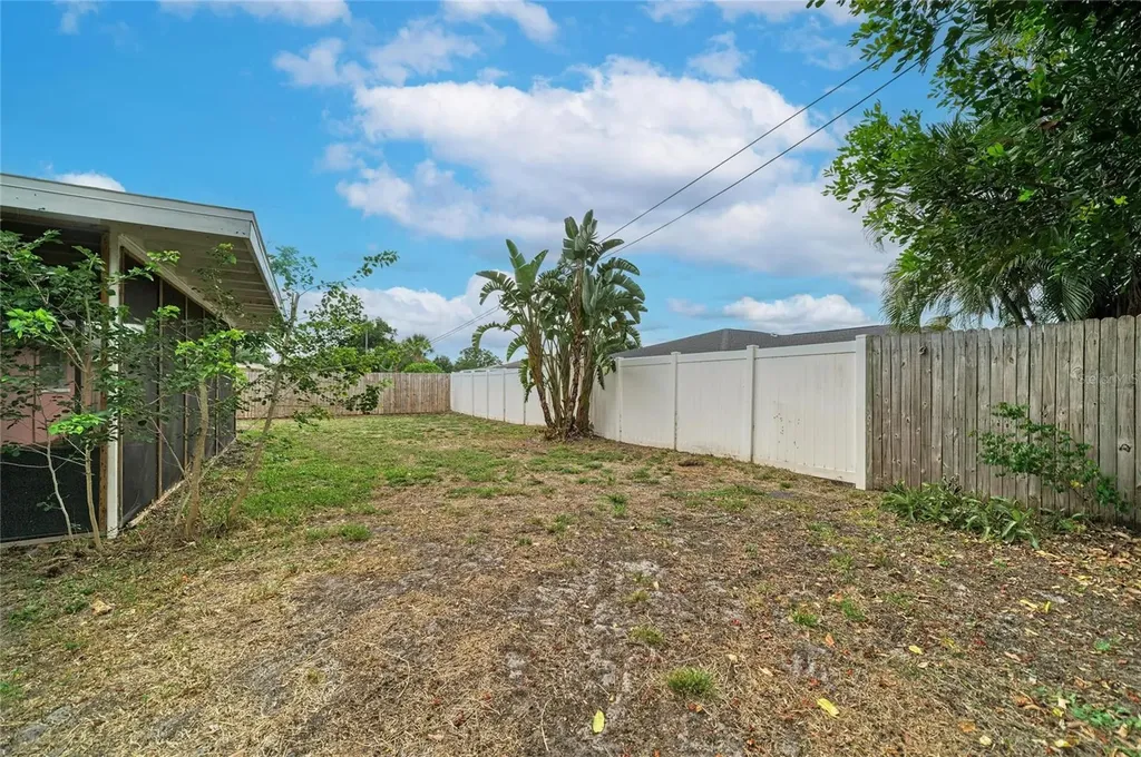 2615 Sheridan Drive Sarasota FL 34239