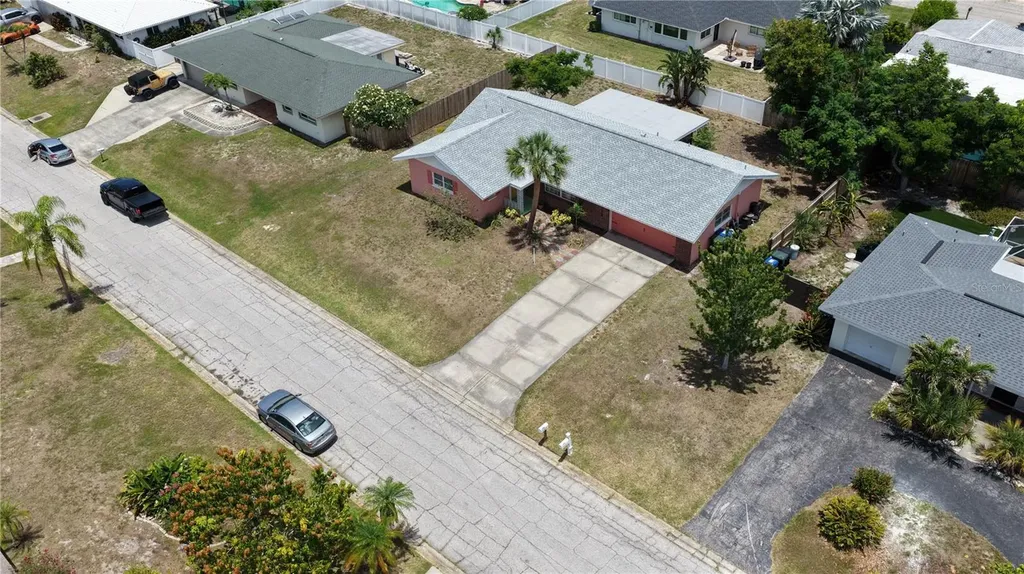 2615 Sheridan Drive Sarasota FL 34239