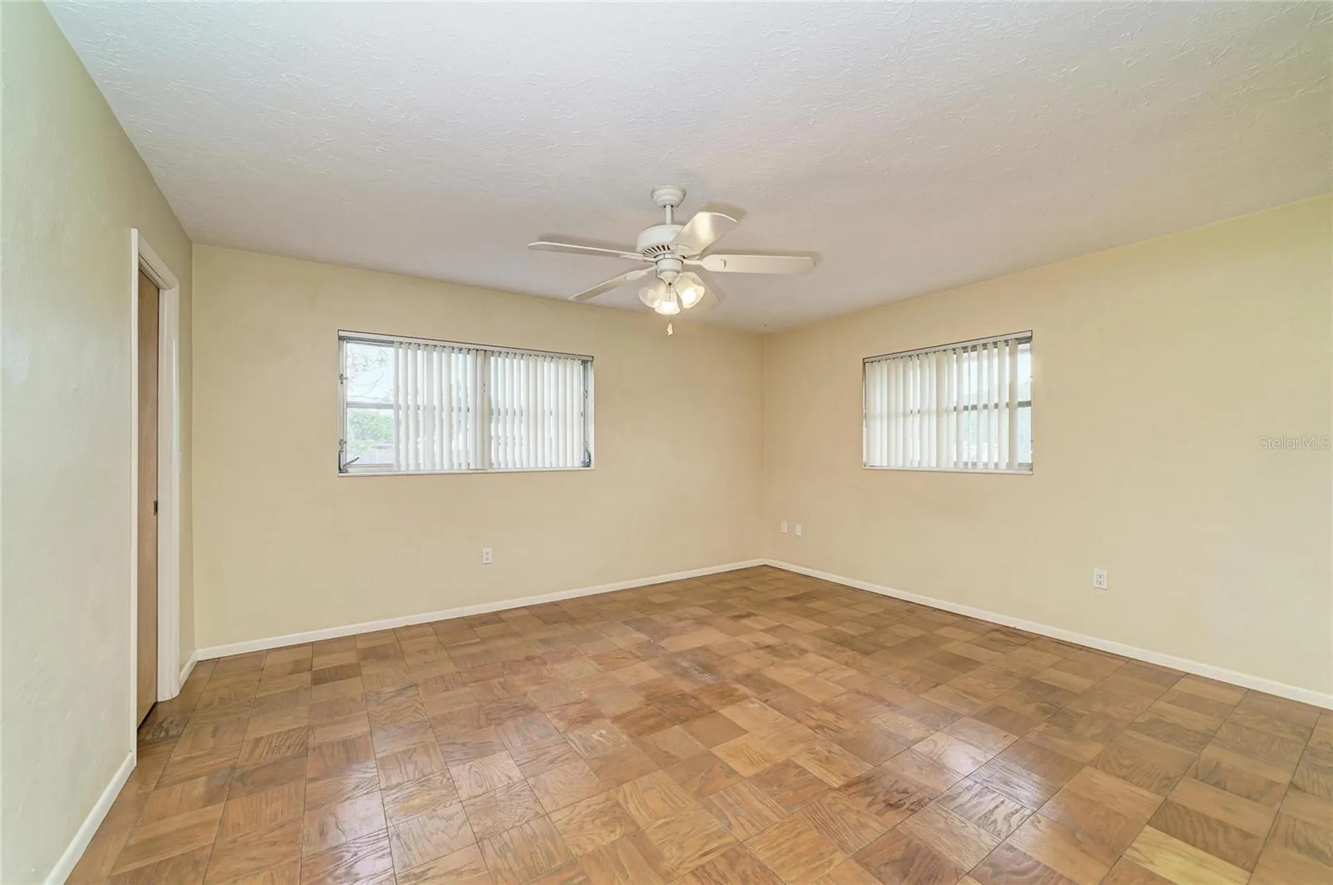 2615 Sheridan Drive Sarasota FL 34239